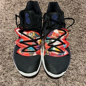 Kyrie Irving 5 basketball shoes
